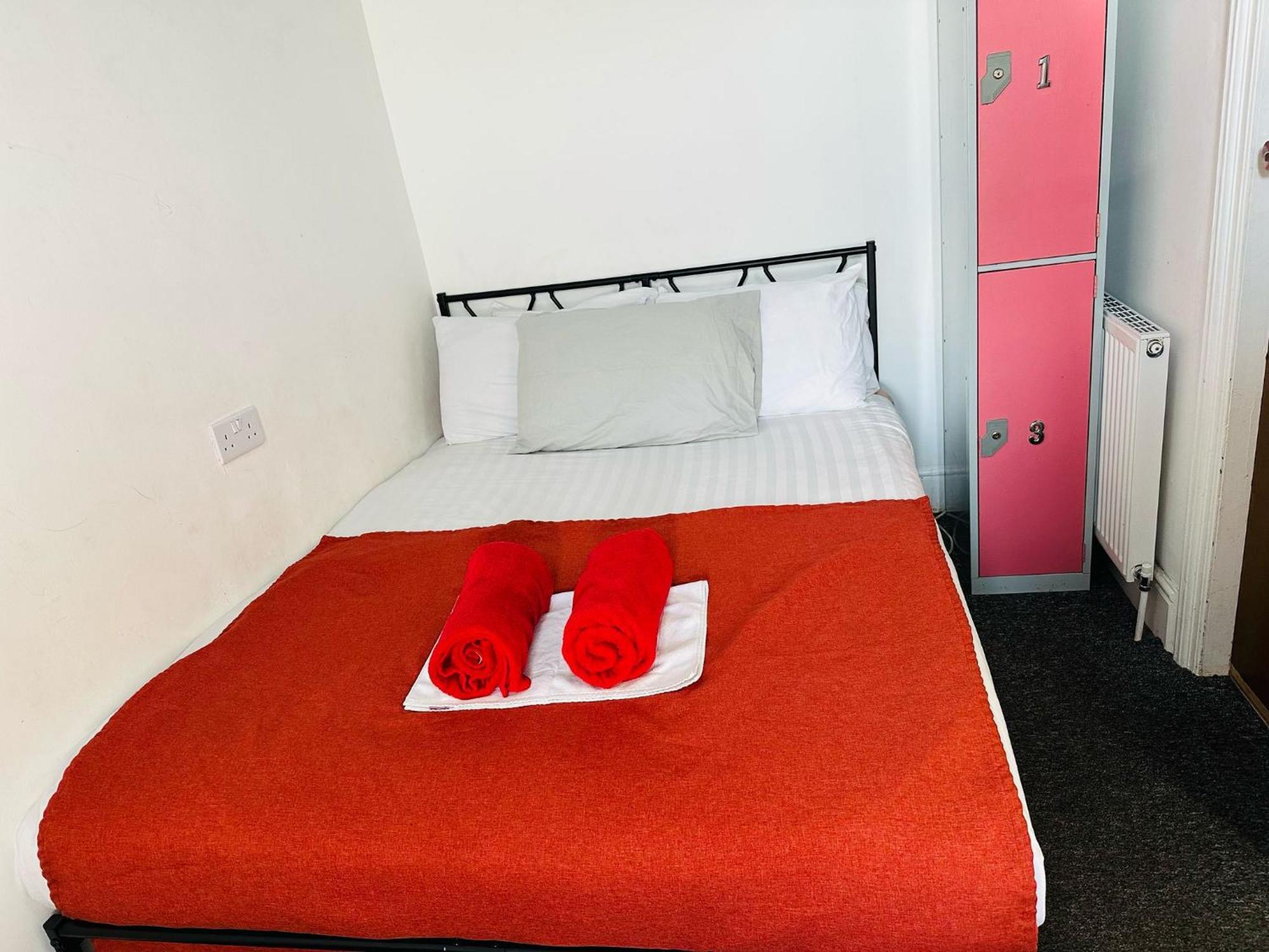 Backpackers Blackpool Hotel & Suites المظهر الخارجي الصورة