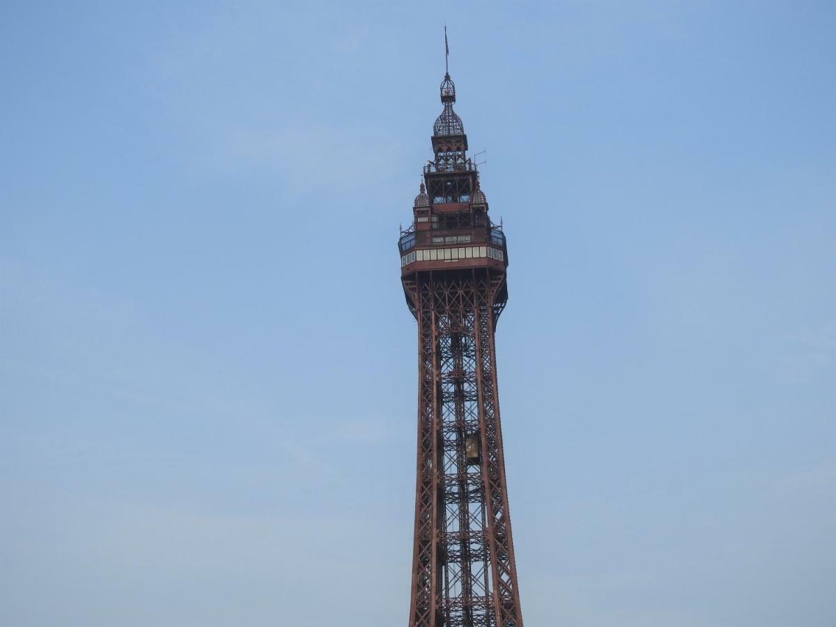 Backpackers Blackpool Hotel & Suites المظهر الخارجي الصورة